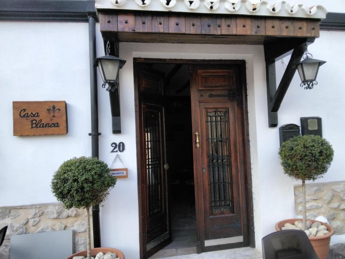 Bed and Breakfast Casa Blanca Castell De Castells Экстерьер фото