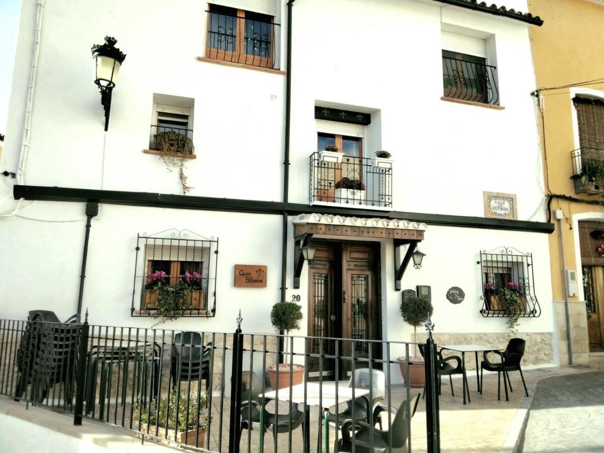 Bed and Breakfast Casa Blanca Castell De Castells Экстерьер фото