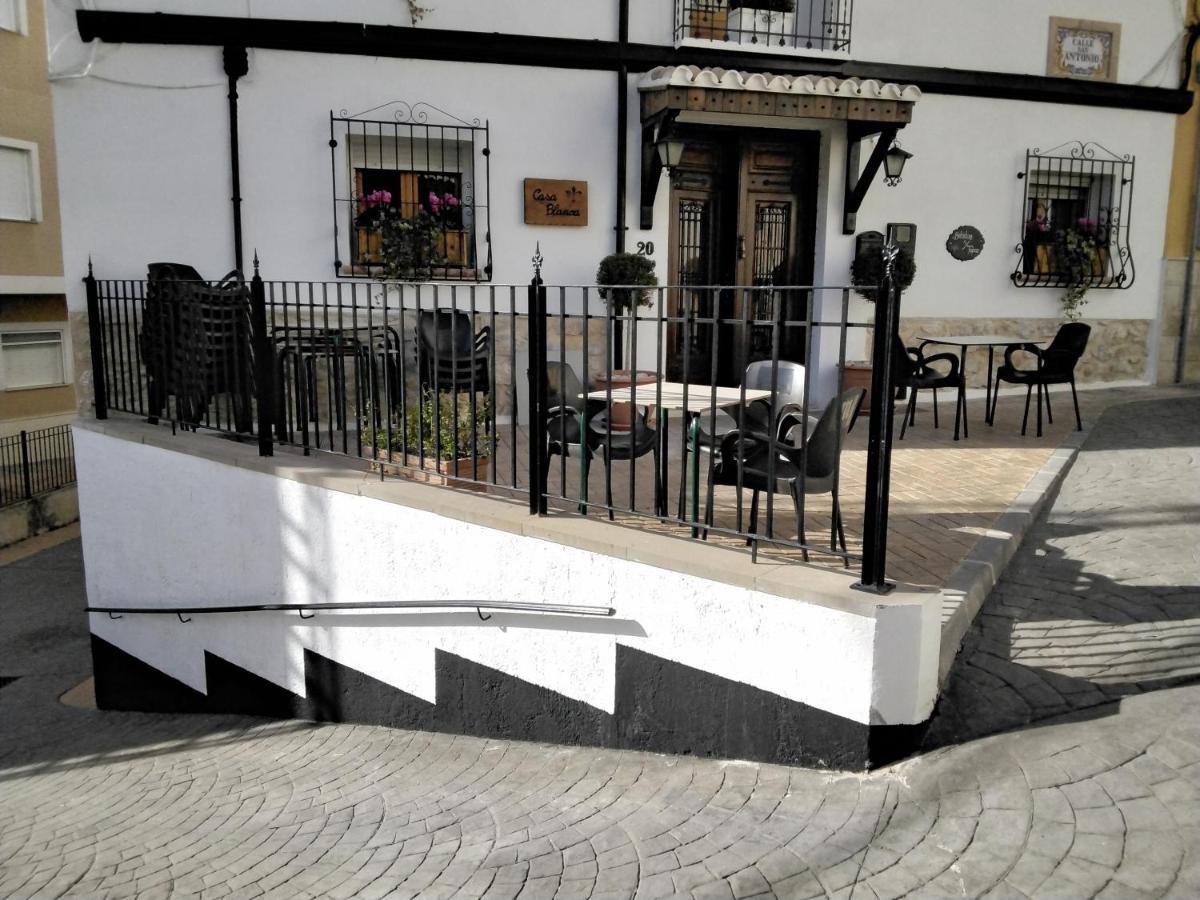 Bed and Breakfast Casa Blanca Castell De Castells Экстерьер фото