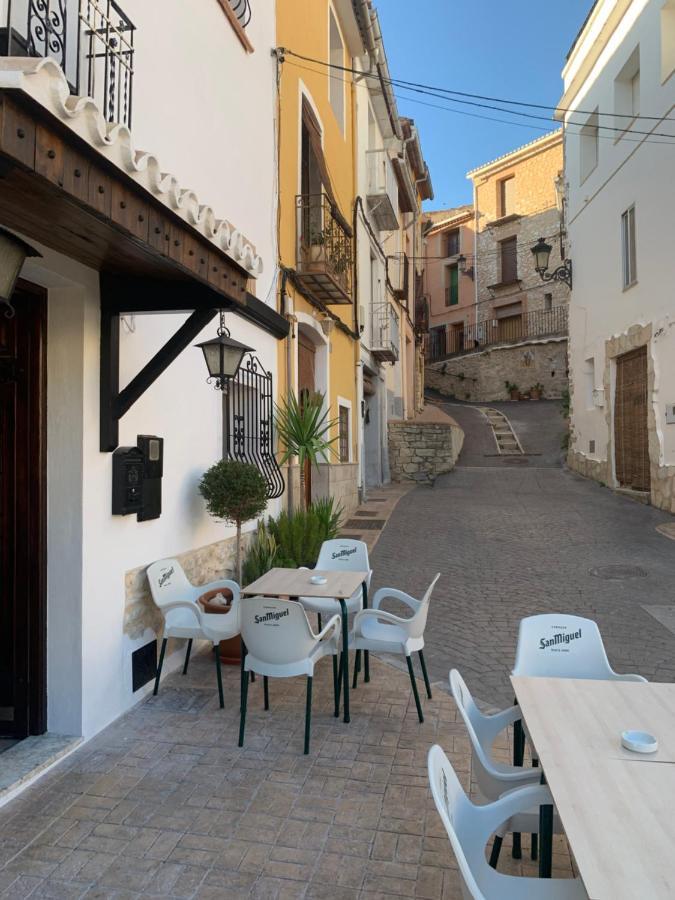 Bed and Breakfast Casa Blanca Castell De Castells Экстерьер фото